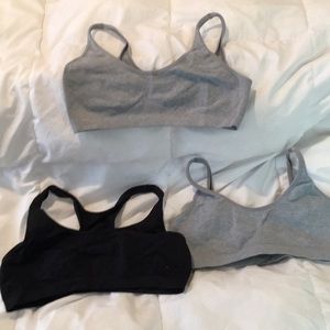 3 girls large sport bras